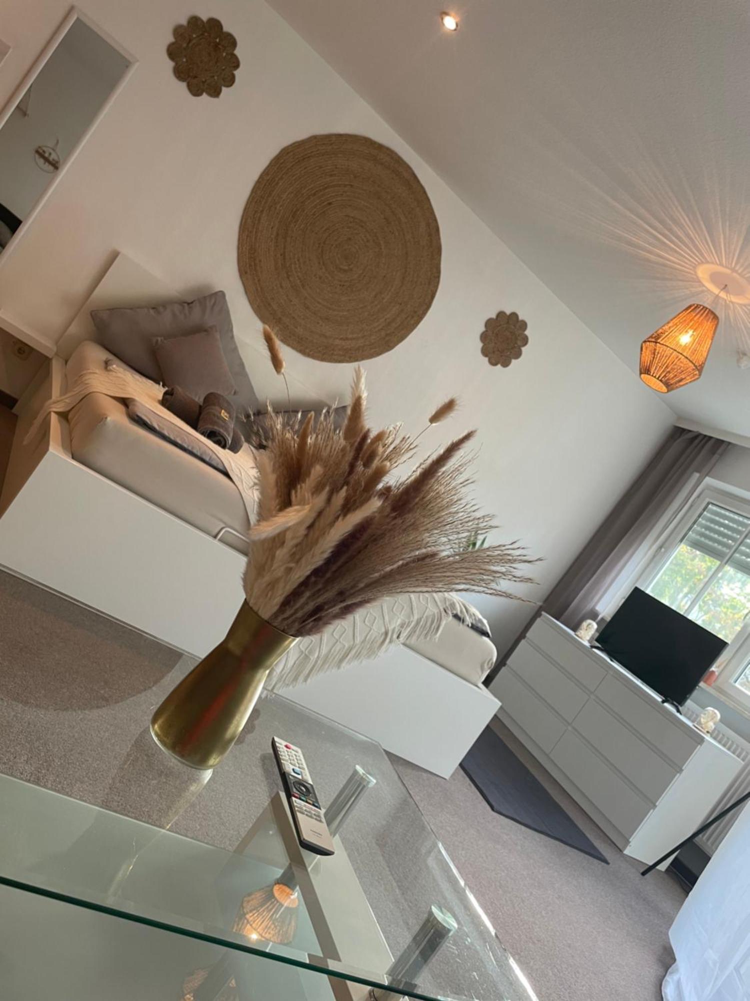 Kingsize Bett Boho Apartment Mit Tiefgarage Naehe Salzburg Freilassing Eksteriør bilde